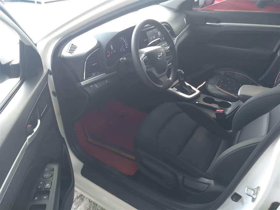 Hyundai Lead
