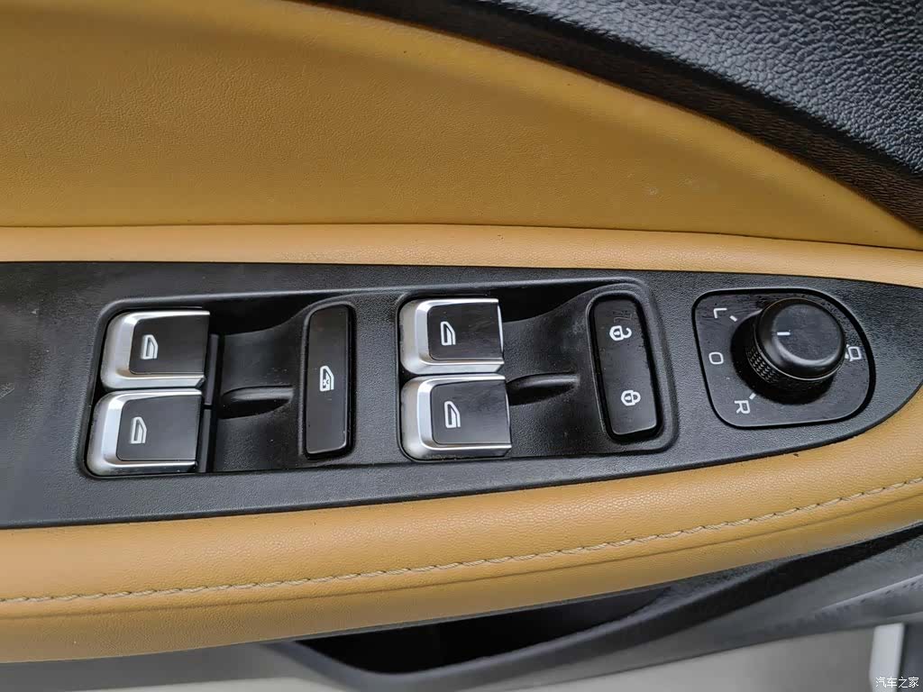 Geely S1, 2018 9
