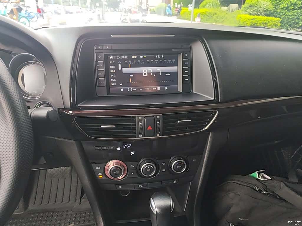 Mazda Atenza, 2016 13