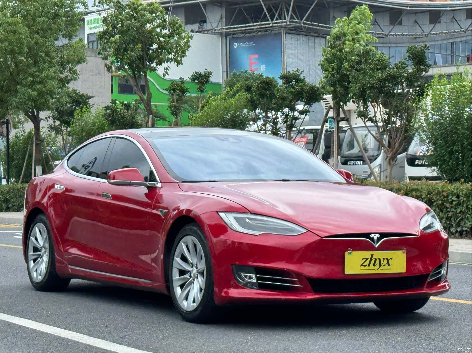 Tesla Model S, 2016 3