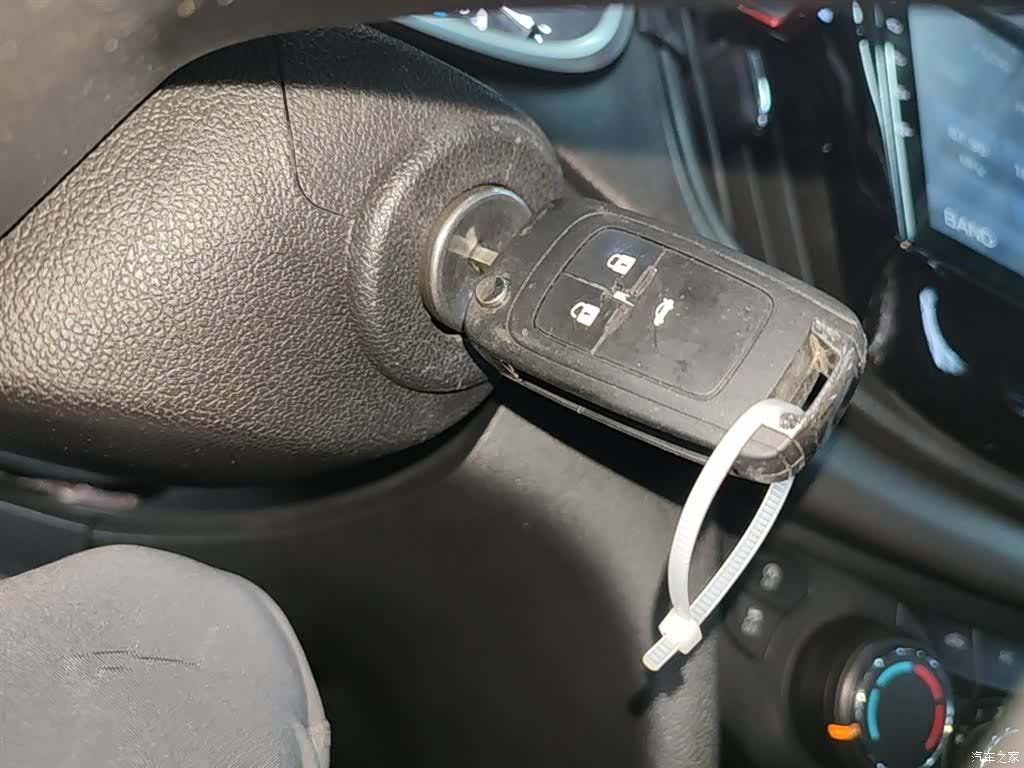 Chevrolet 320, 2019 9