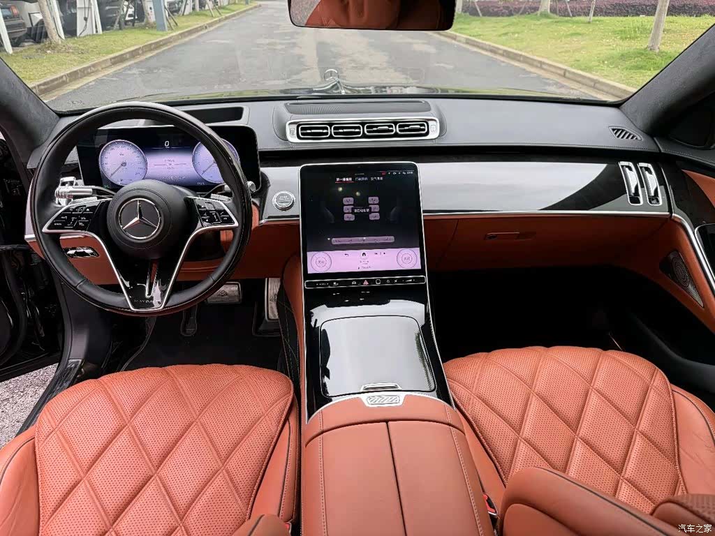 Maybach S-Class, 2022 7