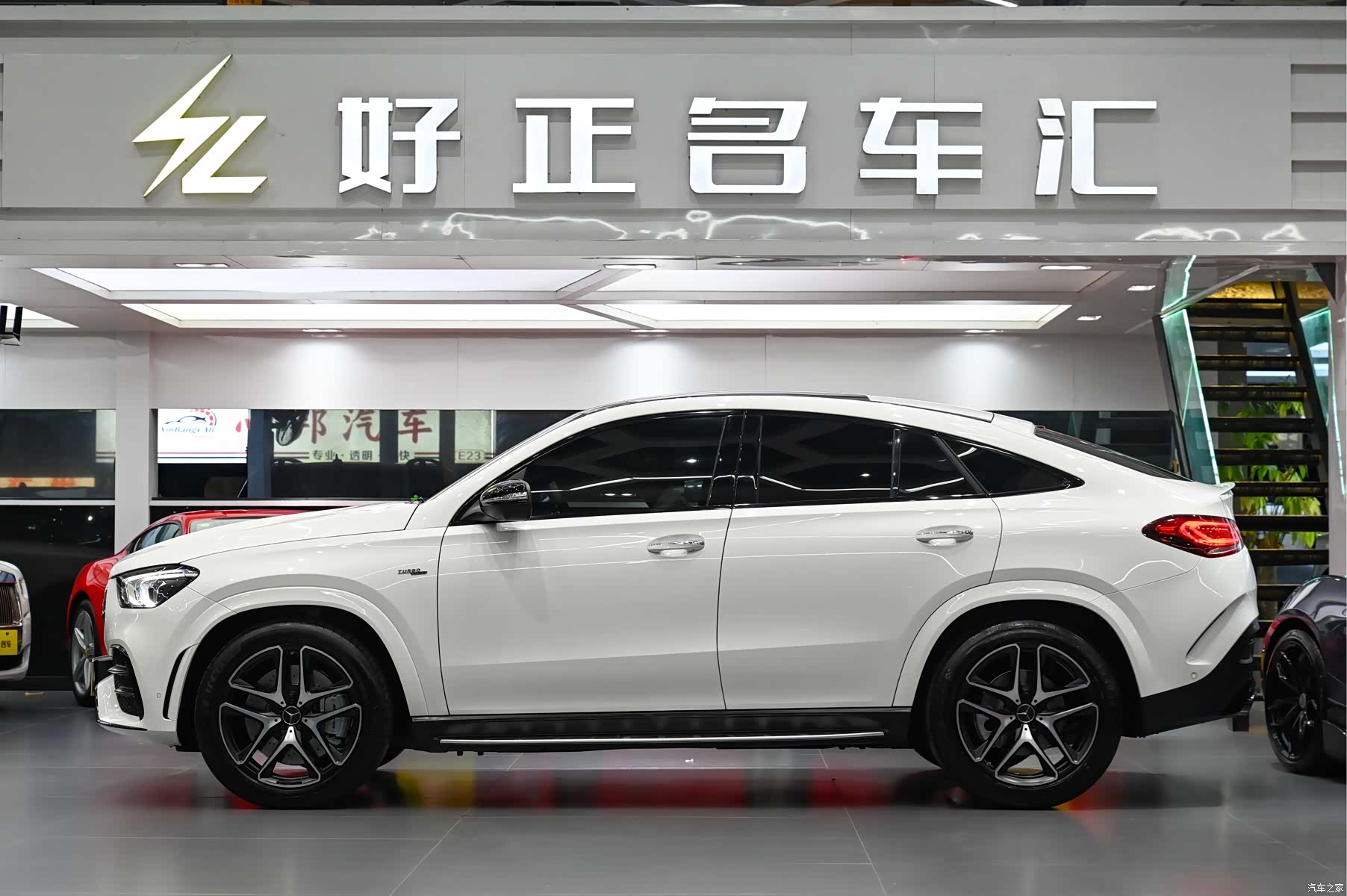 Mercedes-Benz GLE, 2022 все фото