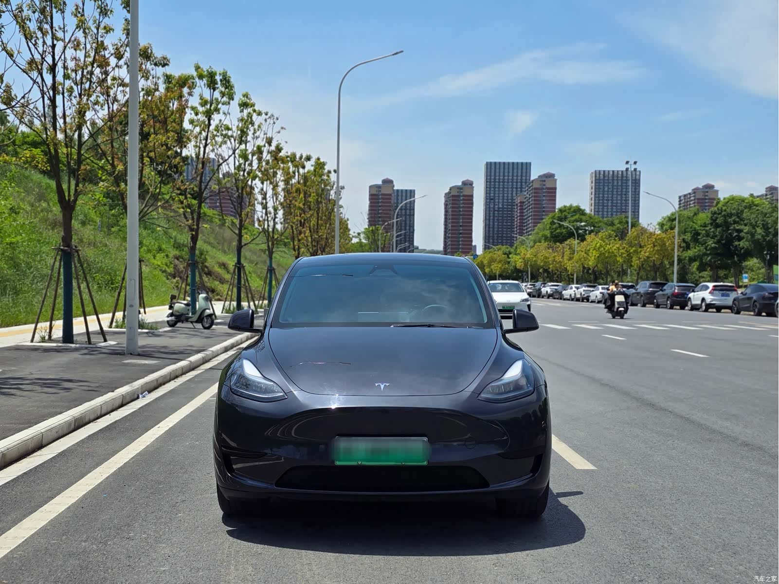 Tesla Model Y, 2024 2