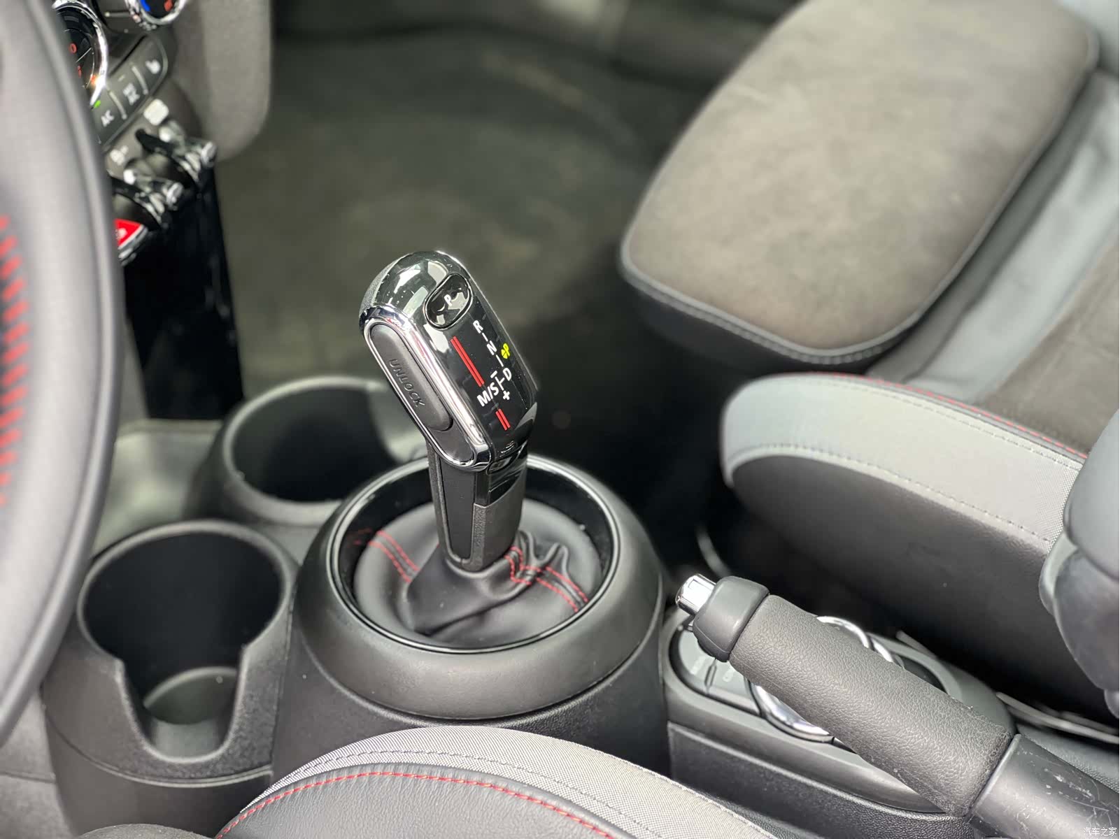 Mini Cooper, 2021 все фото