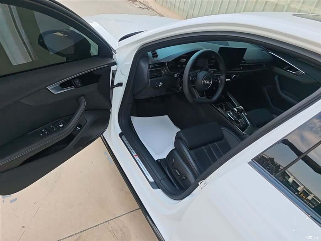Audi A4L, 2023 16