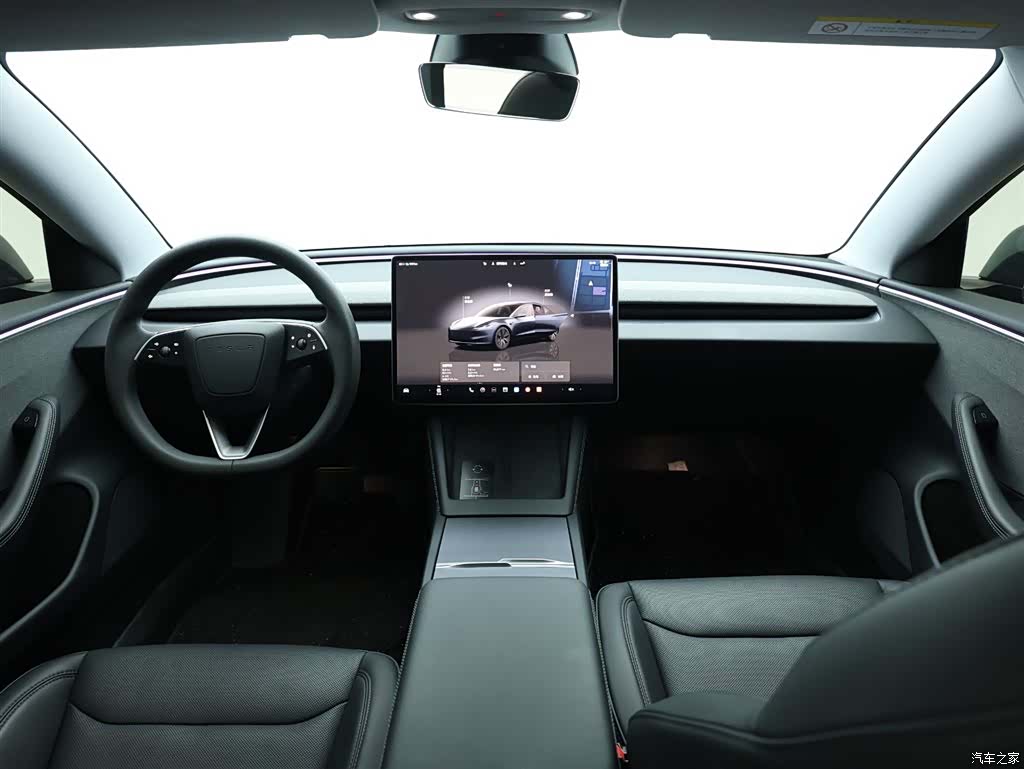 Tesla Model 3, 2024 13