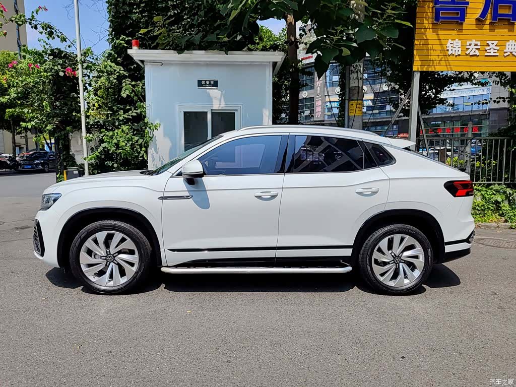 Volkswagen Tayron, 2021 3