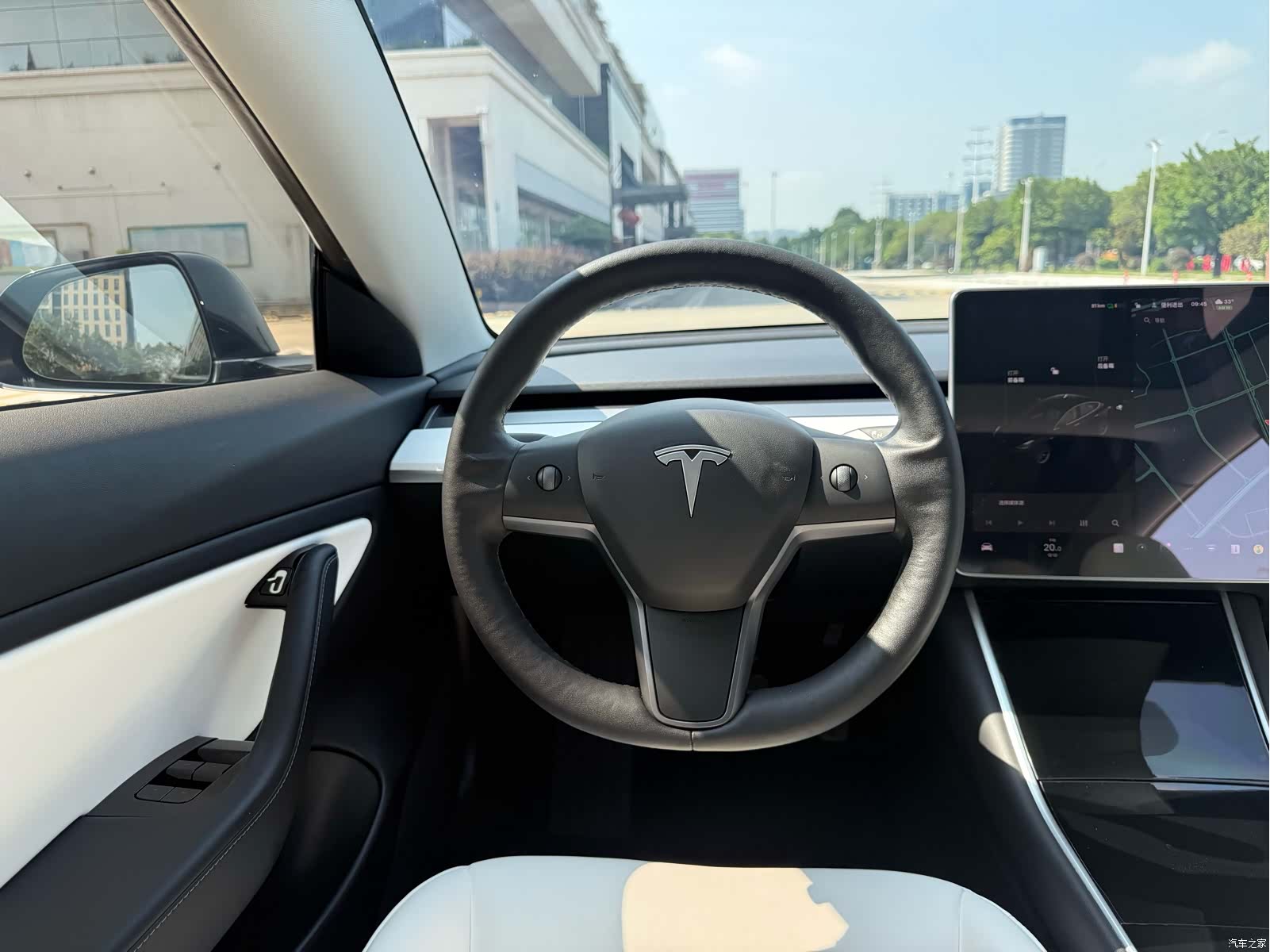 Tesla Model 3, 2019 все фото