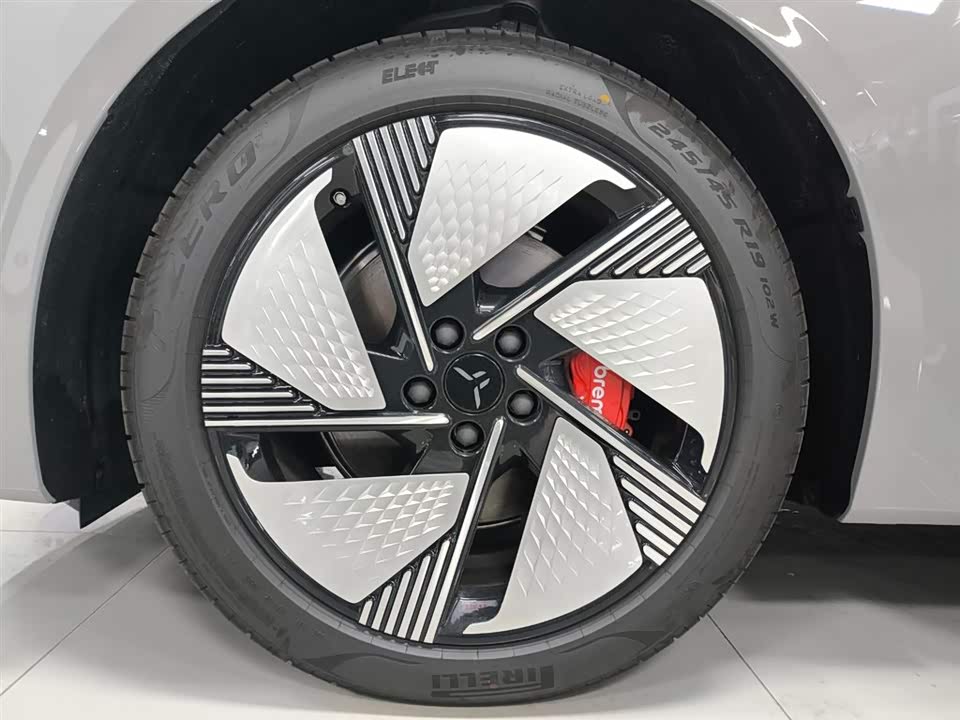 Hongqi EH7 Hongqi EH7
