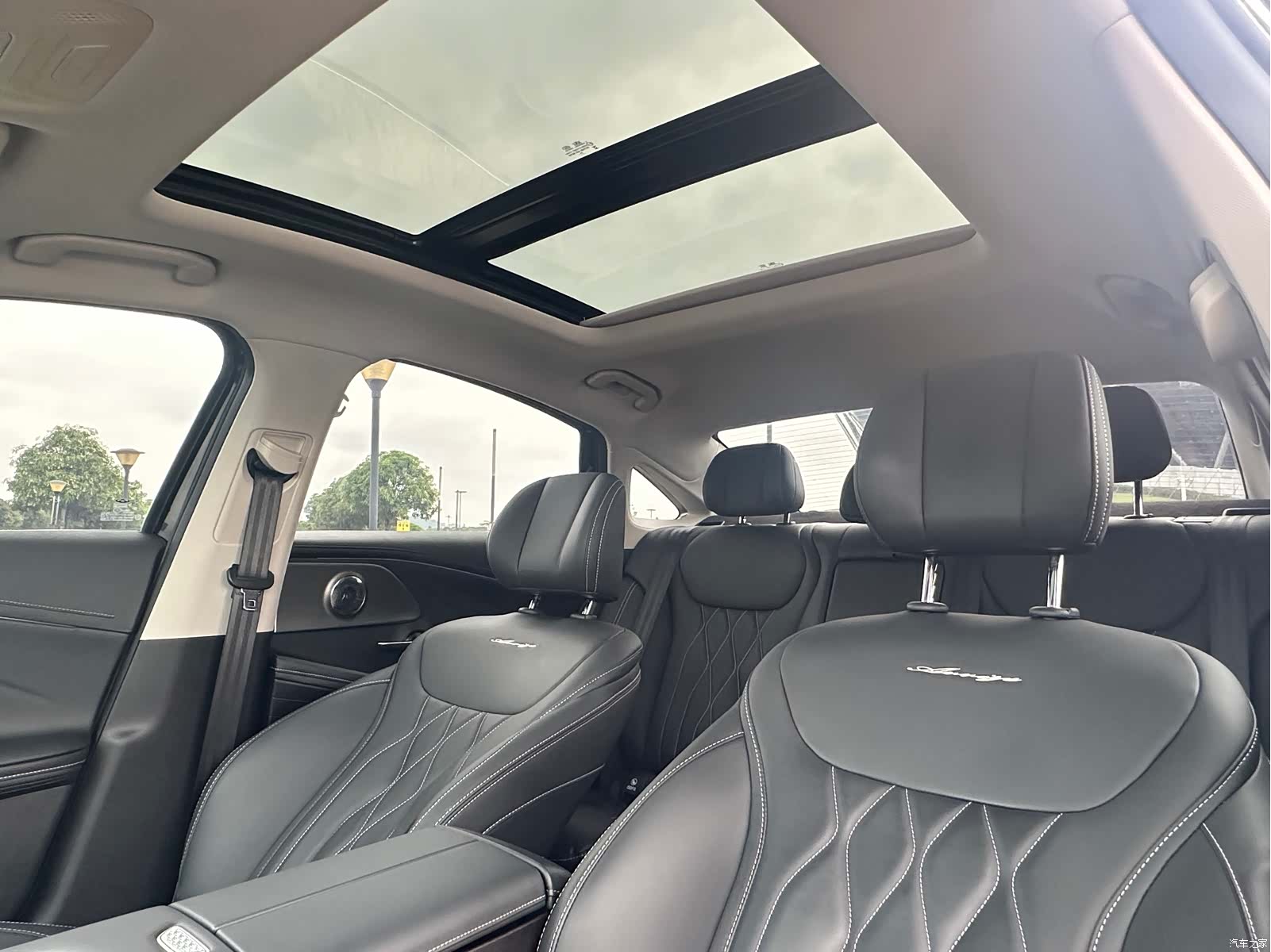 Chery Arrizo 8, 2024 23