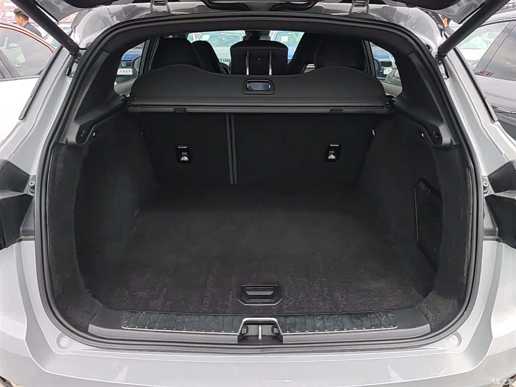 Lynk & Co 01, 2023 19