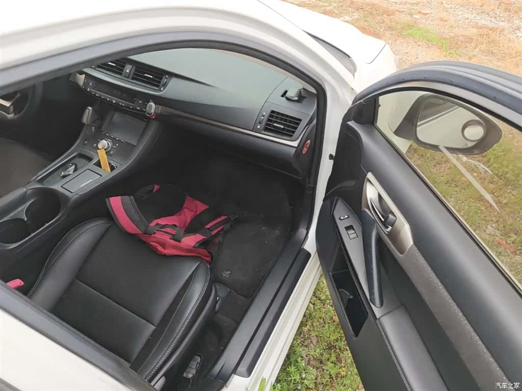 Lexus CT, 2015 20