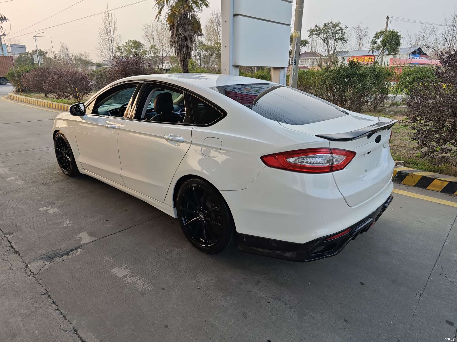 Ford Mondeo, 2016 6