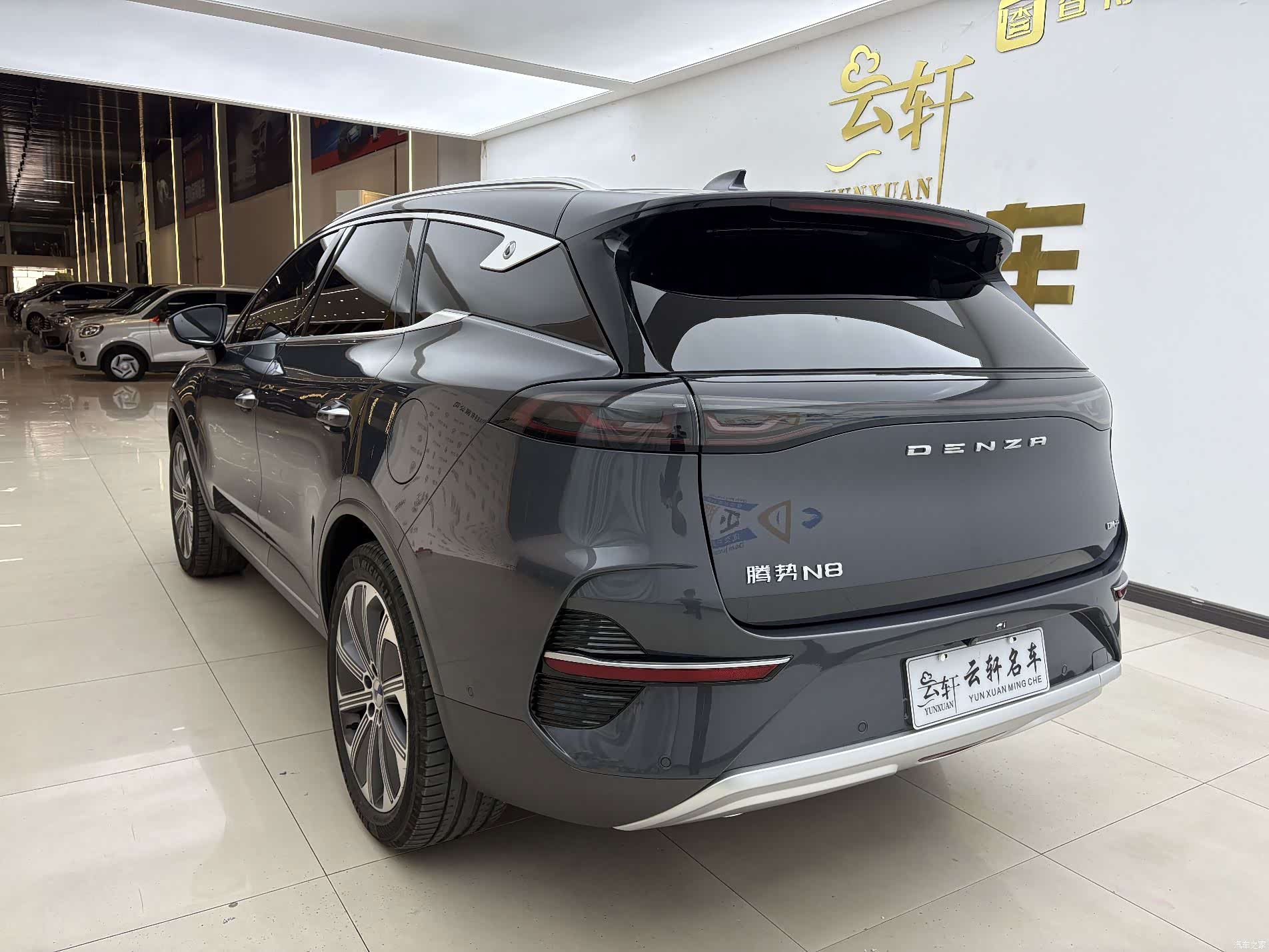 Denza N8, 2024 6