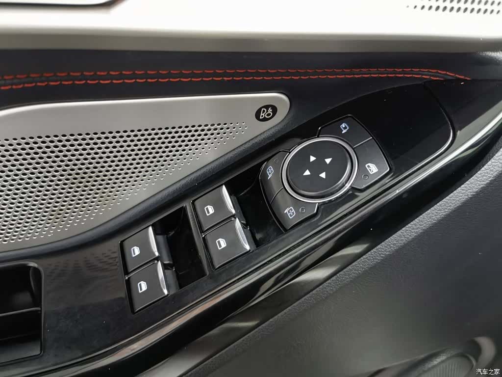Ford Explorer, 2020 9