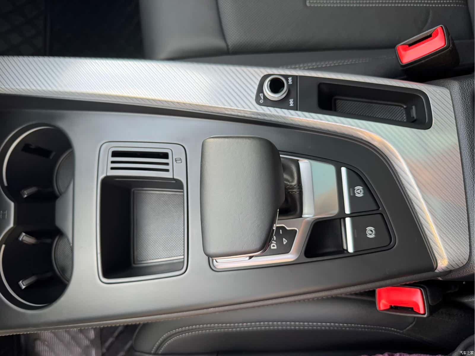 Audi A4L, 2020 19