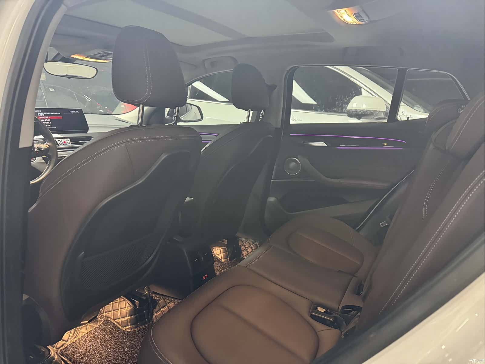 BMW X2, 2023 все фото