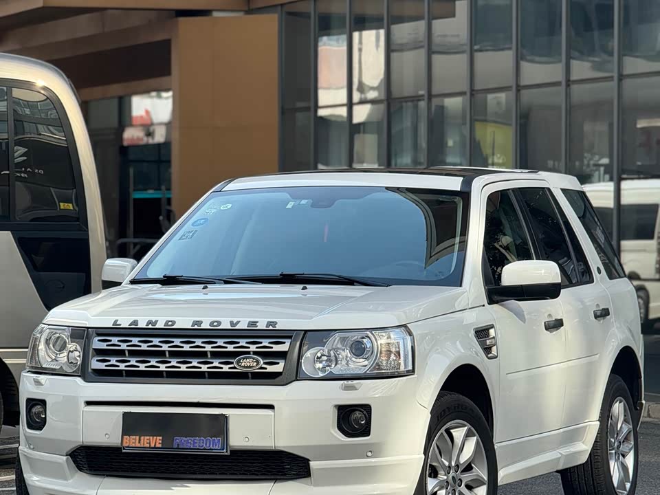 Land Rover Freelander 2
