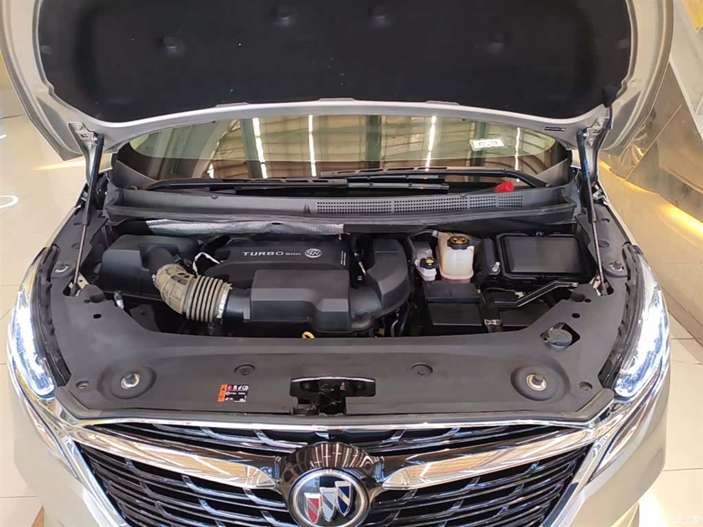 Buick GL8, 2022 20
