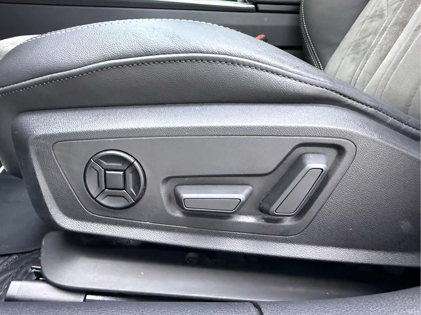 Audi A6L, 2022 17