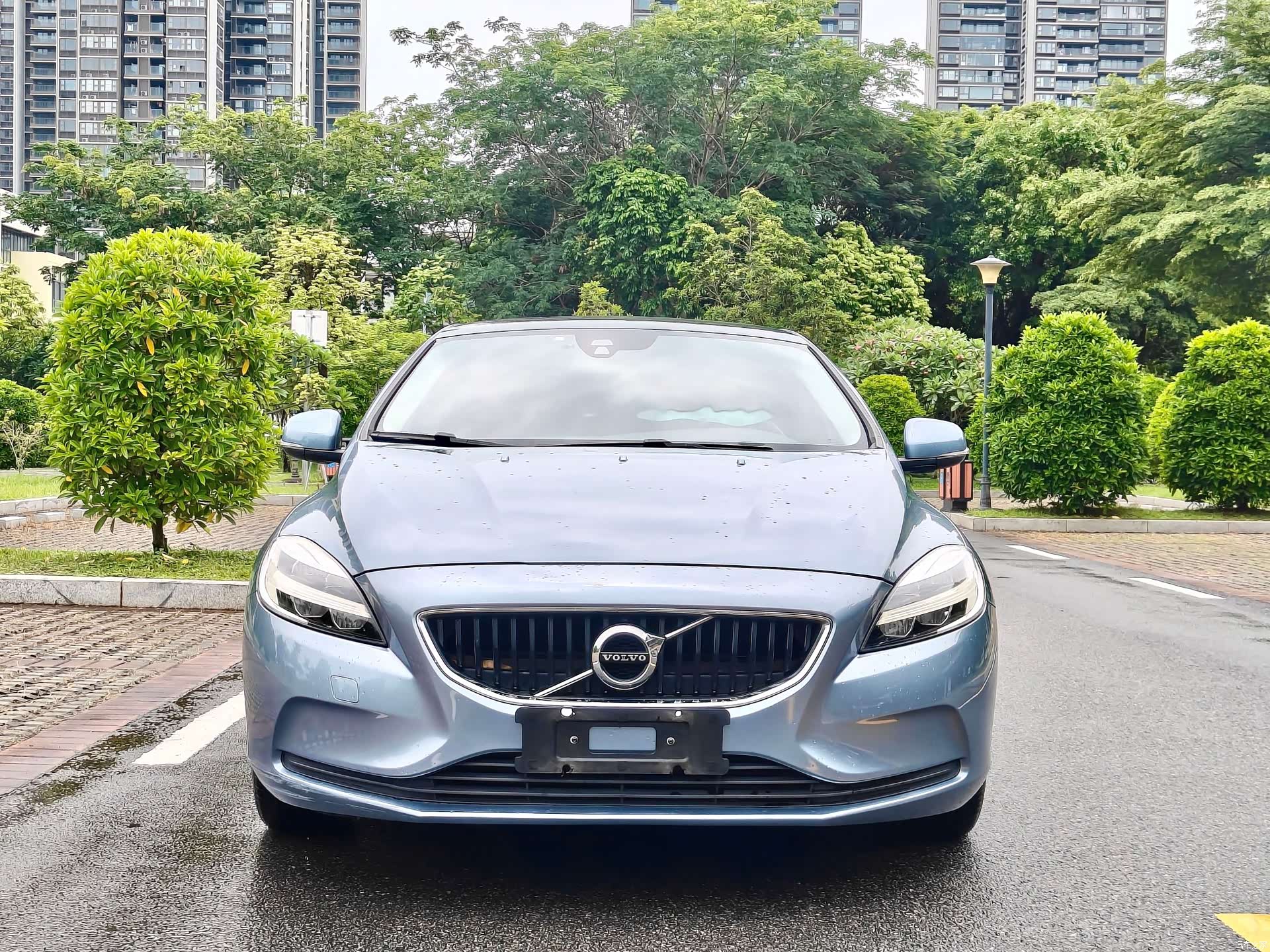 Volvo V40, 2017 3