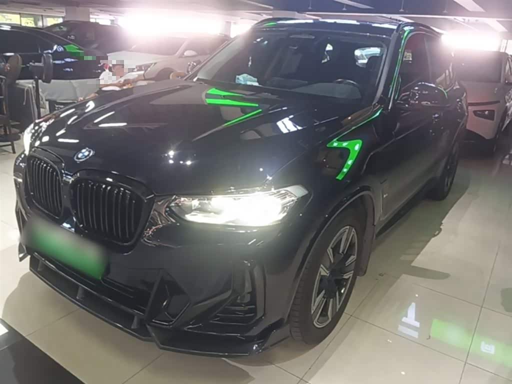 BMW iX3