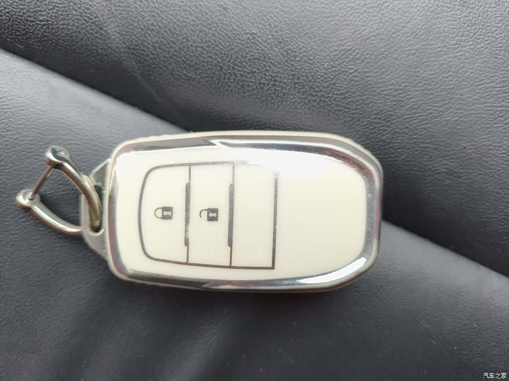 Toyota RAV4, 2014 17