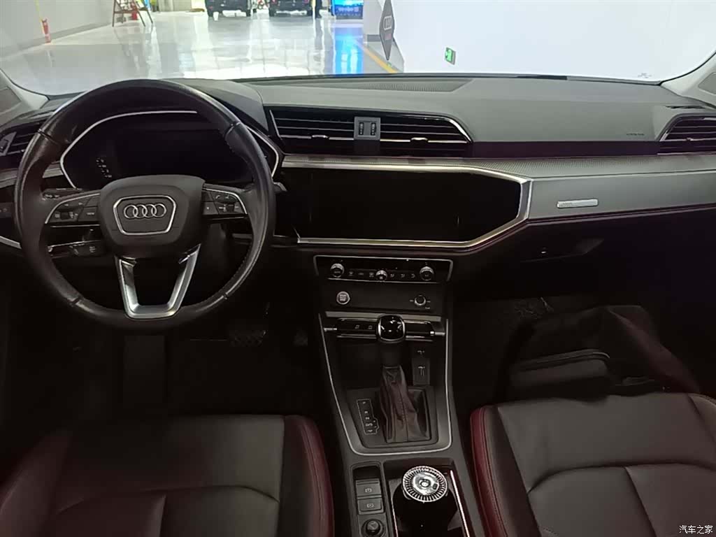 Audi Q3, 2020 10
