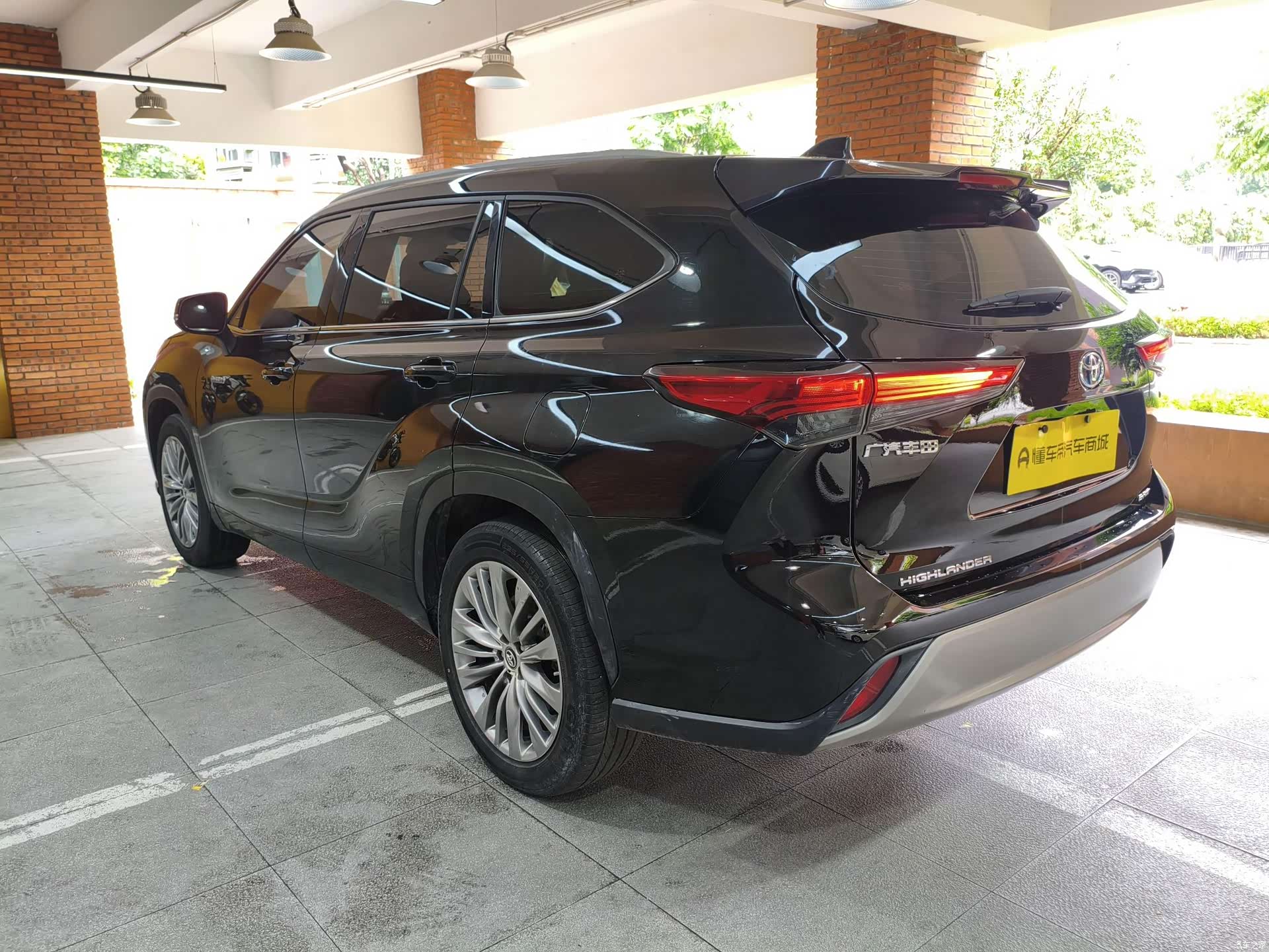 Toyota Highlander, 2022 3