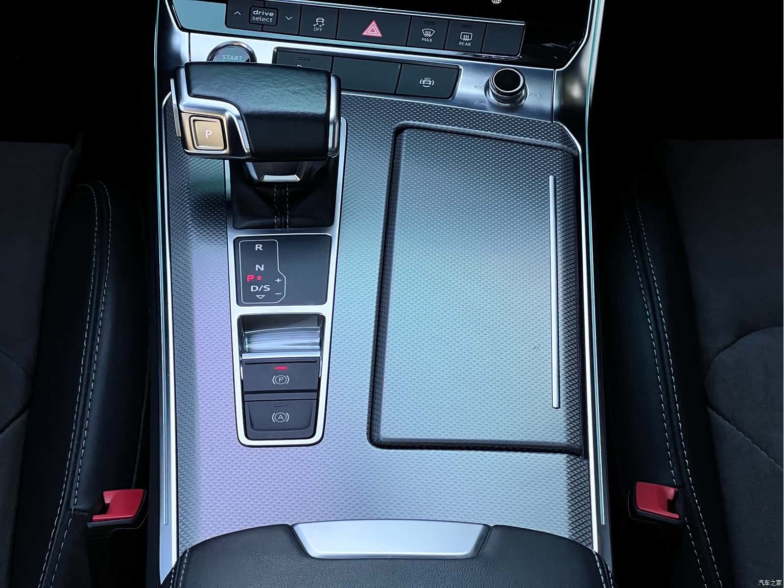 Audi A6L, 2021 16