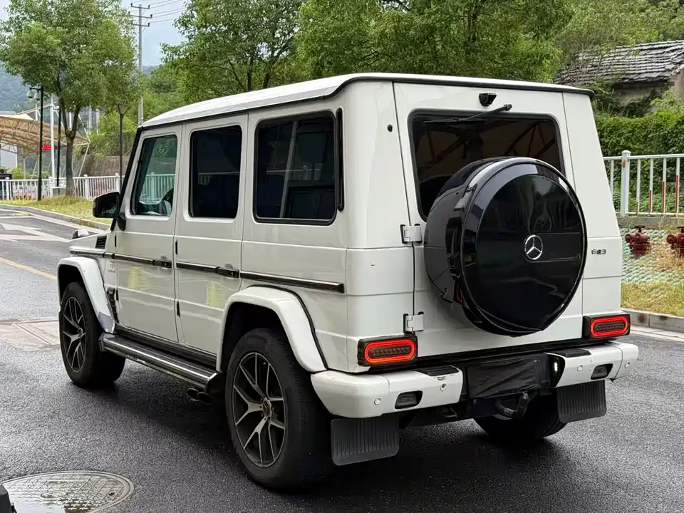 Mercedes-Benz G-class