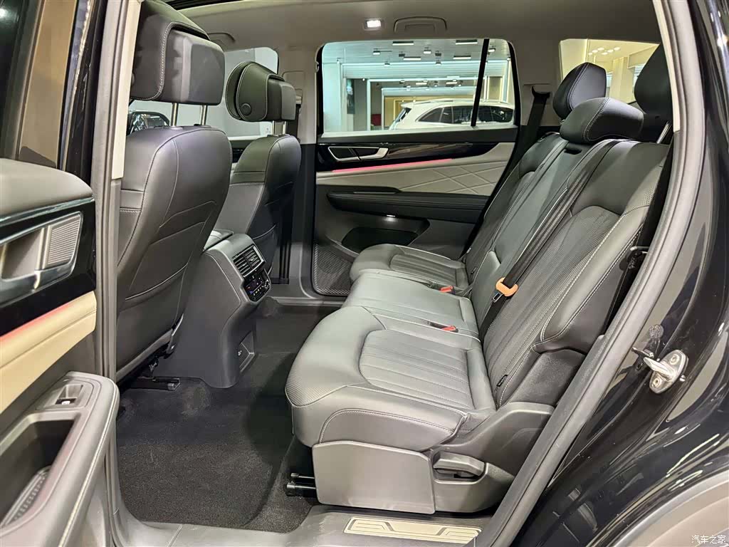 Volkswagen Teramont, 2024 28