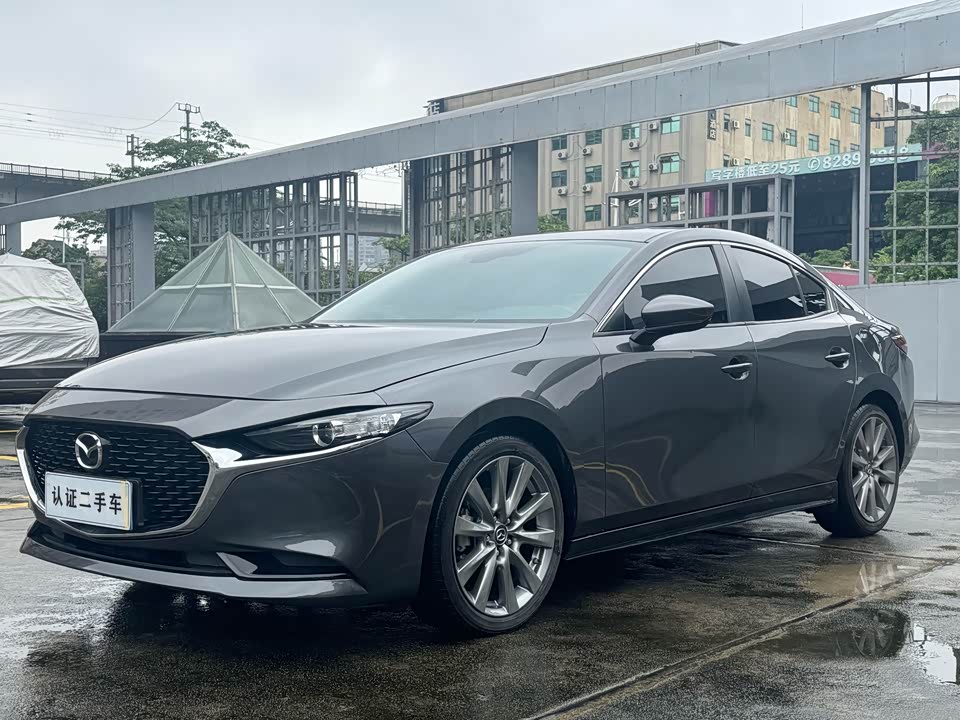 Mazda 3 Angkesaila