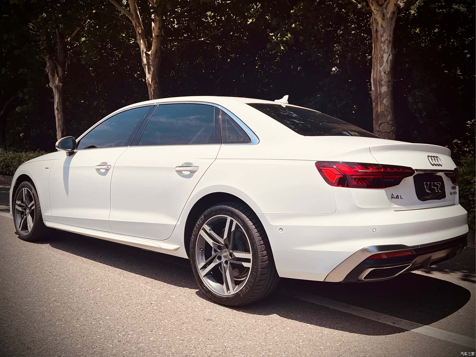 Audi A4L, 2021 4