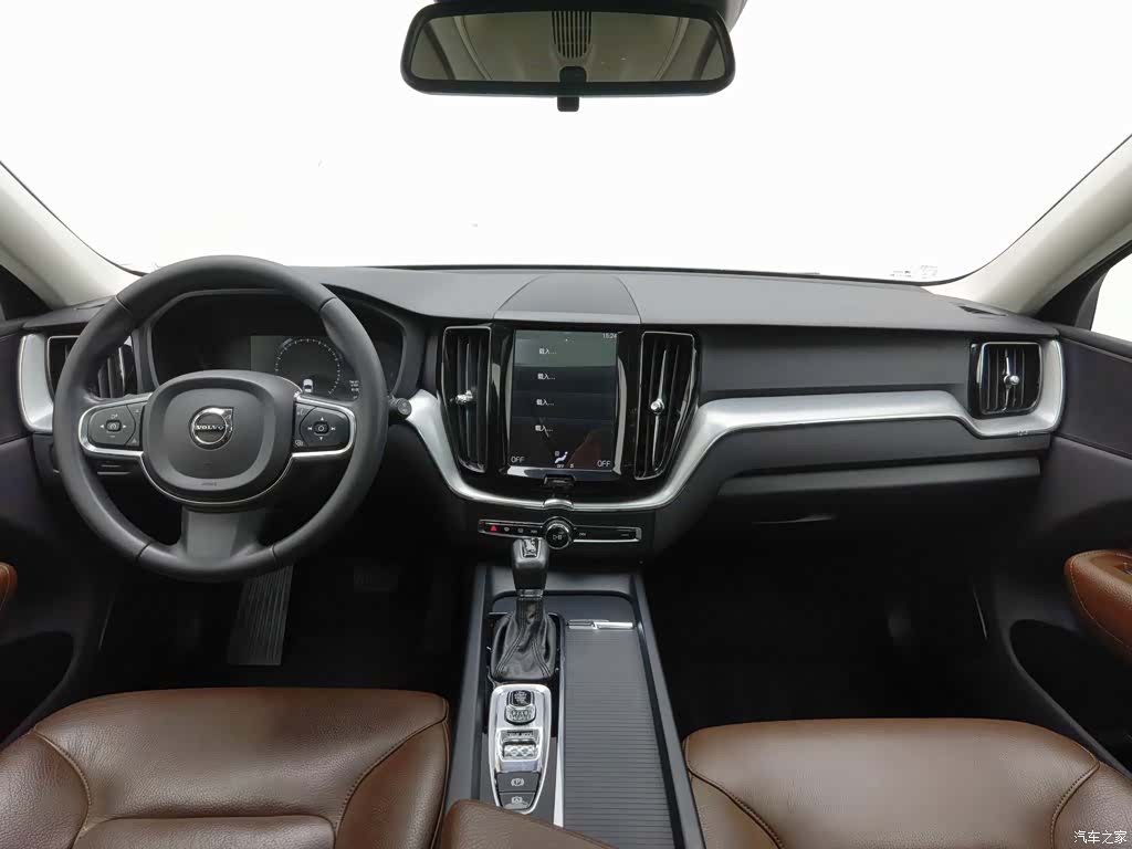 Volvo XC60, 2020 все фото