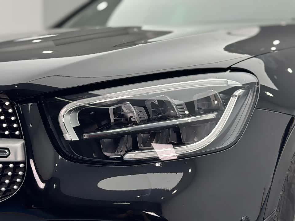 Mercedes-Benz GLC Mercedes-Benz GLC