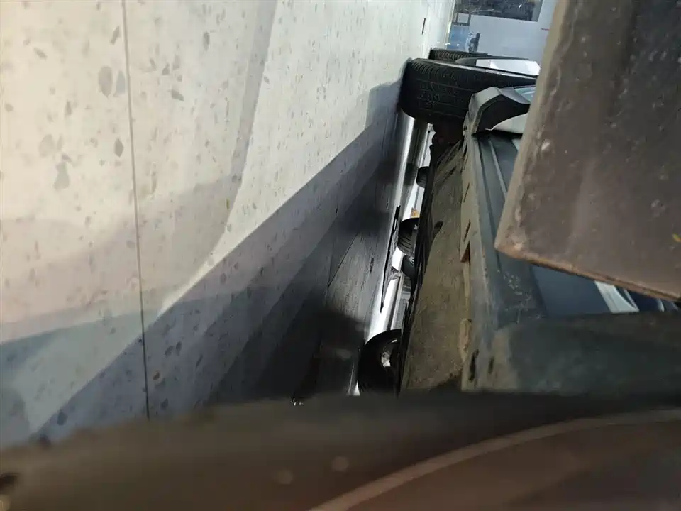 Land Rover Discover sports