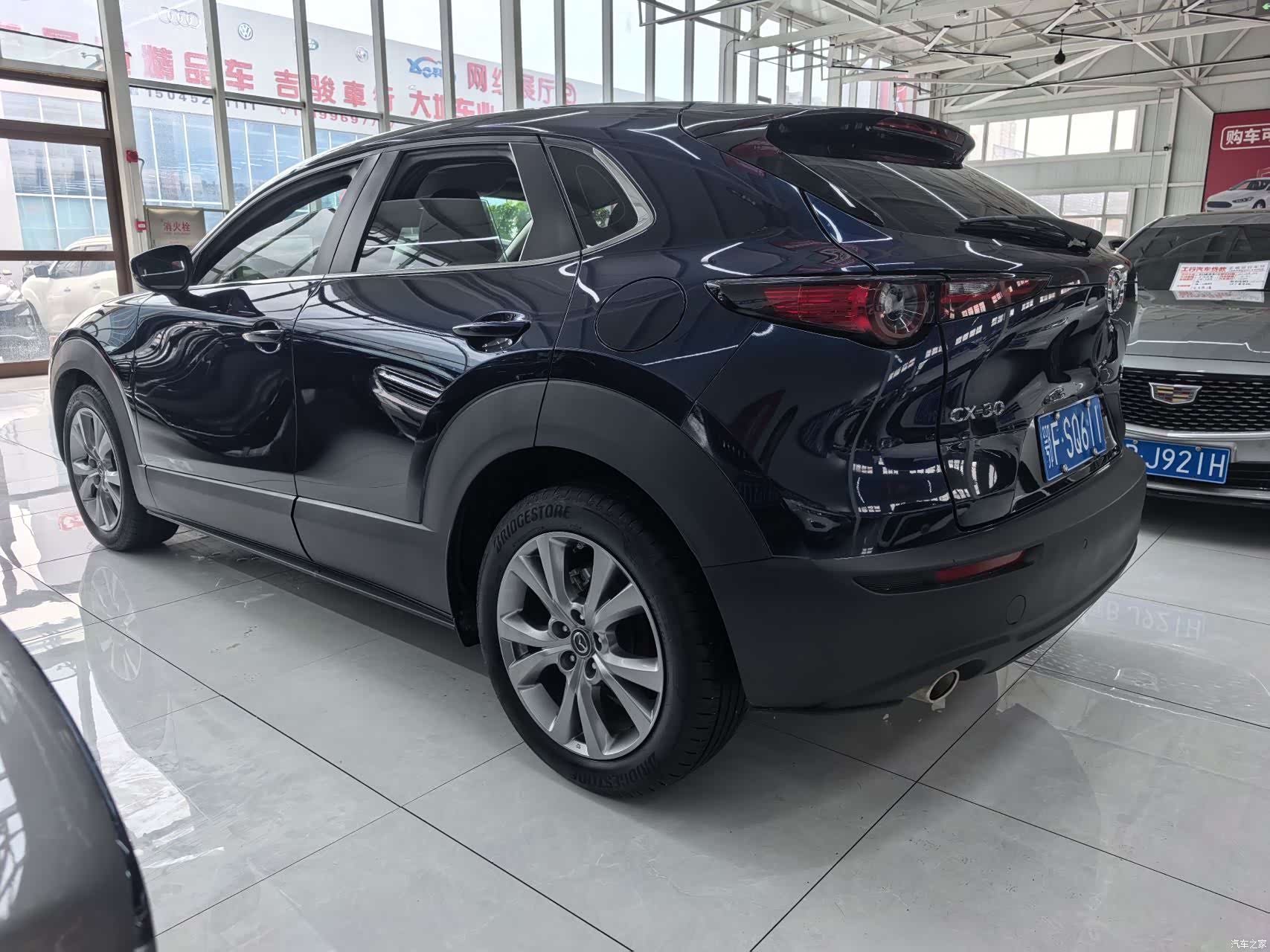Mazda CX-30, 2022 6