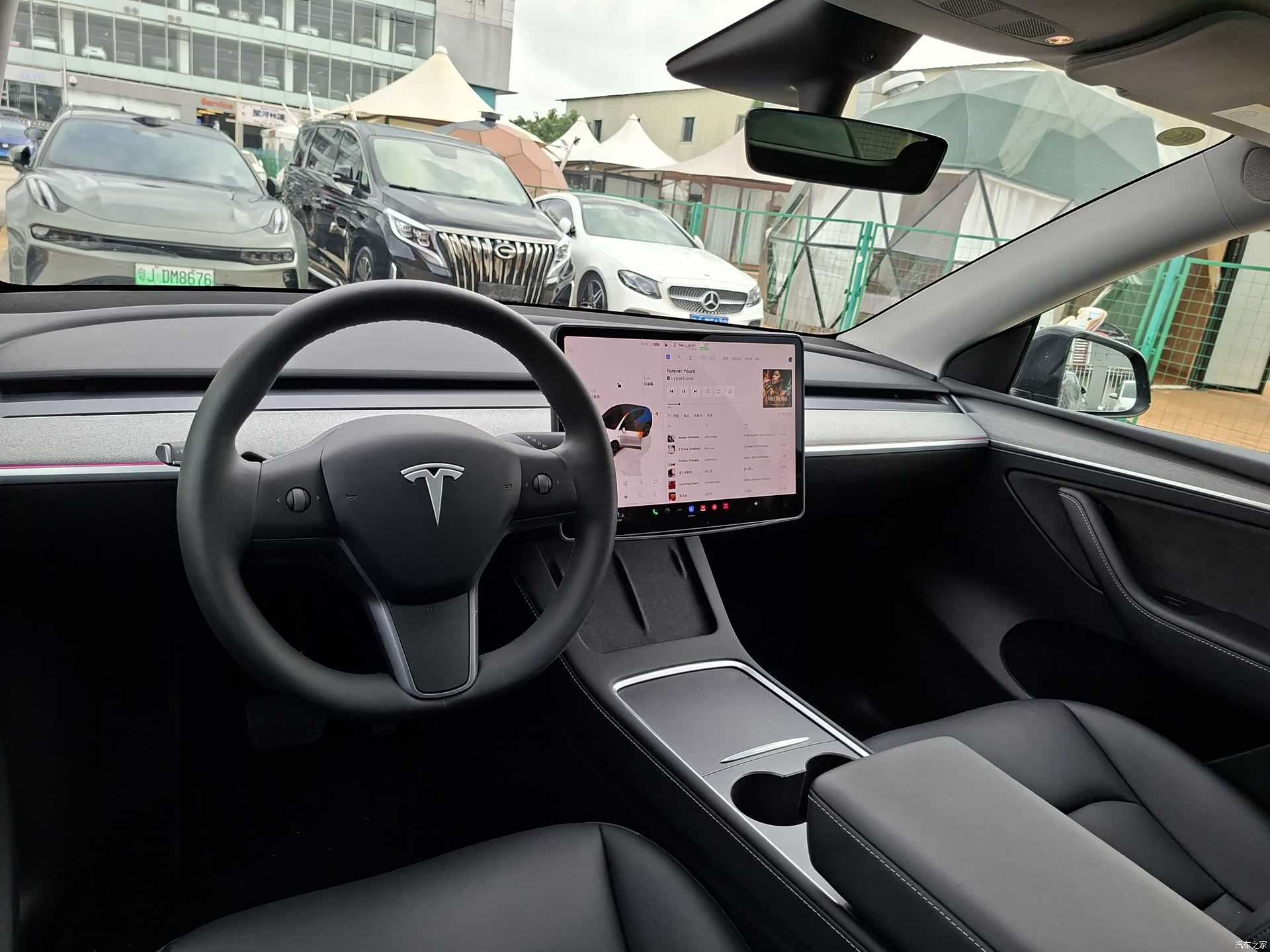 Tesla Model Y, 2024 10