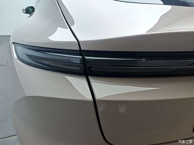 NIO ET5, 2023 19