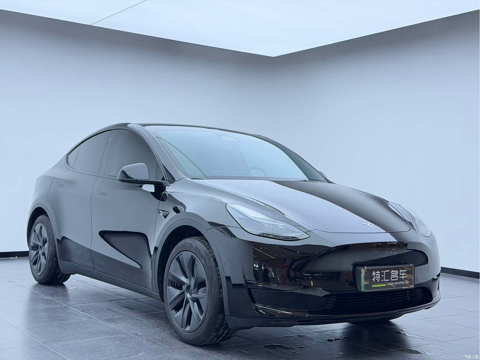Tesla Model Y, 2024 3