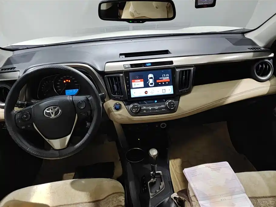 Toyota RAV4 Rongfang