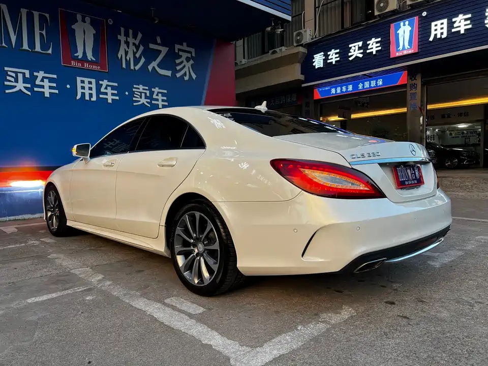 Mercedes-Benz CLS