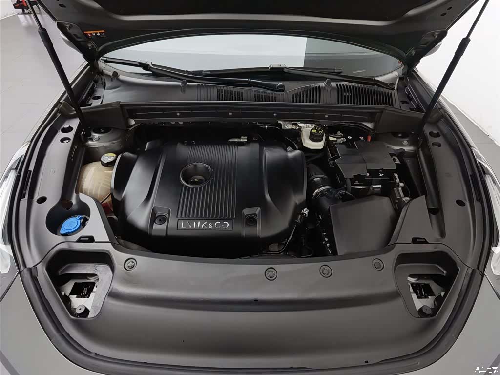 Lynk & Co 02, 2022 6