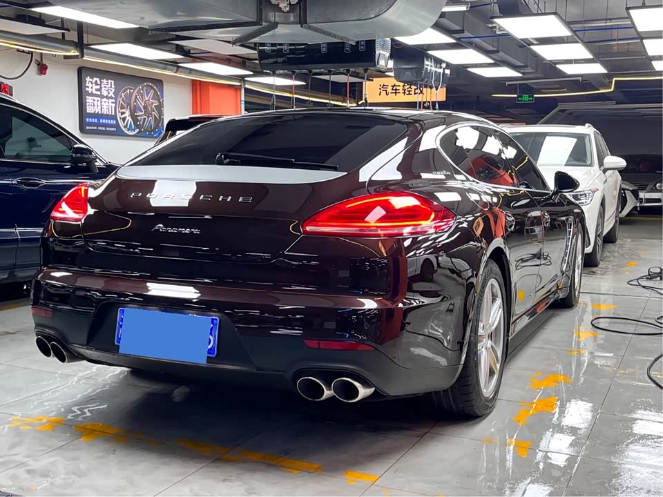 Porsche Panamera