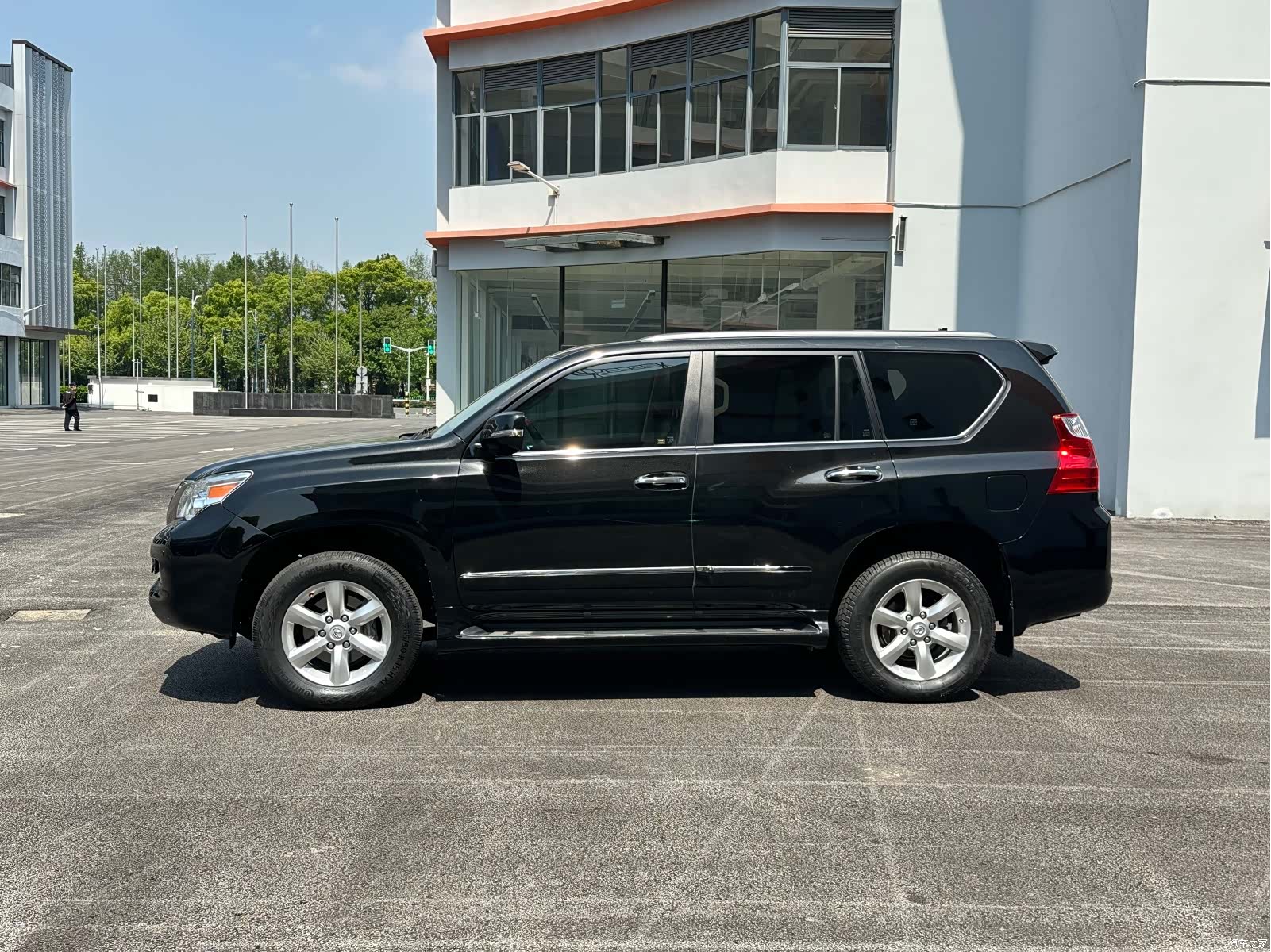 Lexus GX, 2013 4