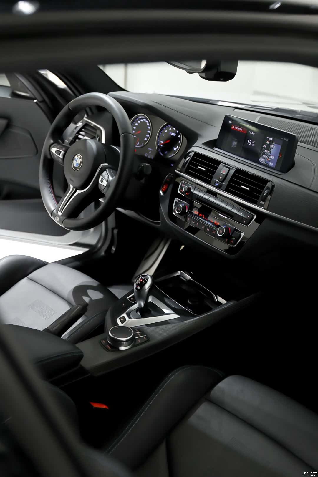 BMW M2, 2019 8
