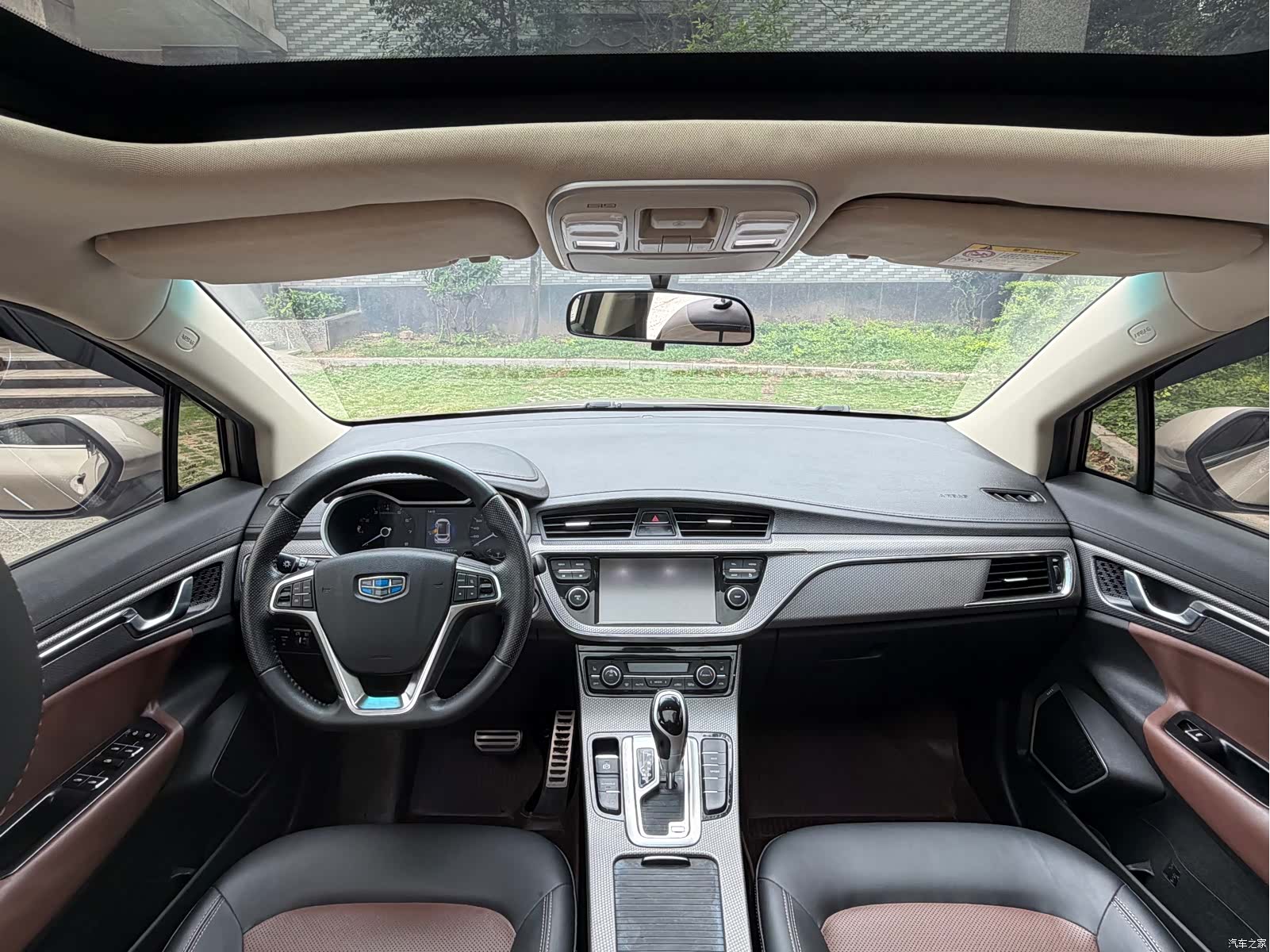 Geely Emgrand, 2017 7
