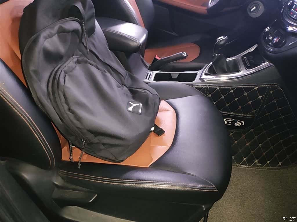 Wuling 560, 2015 25